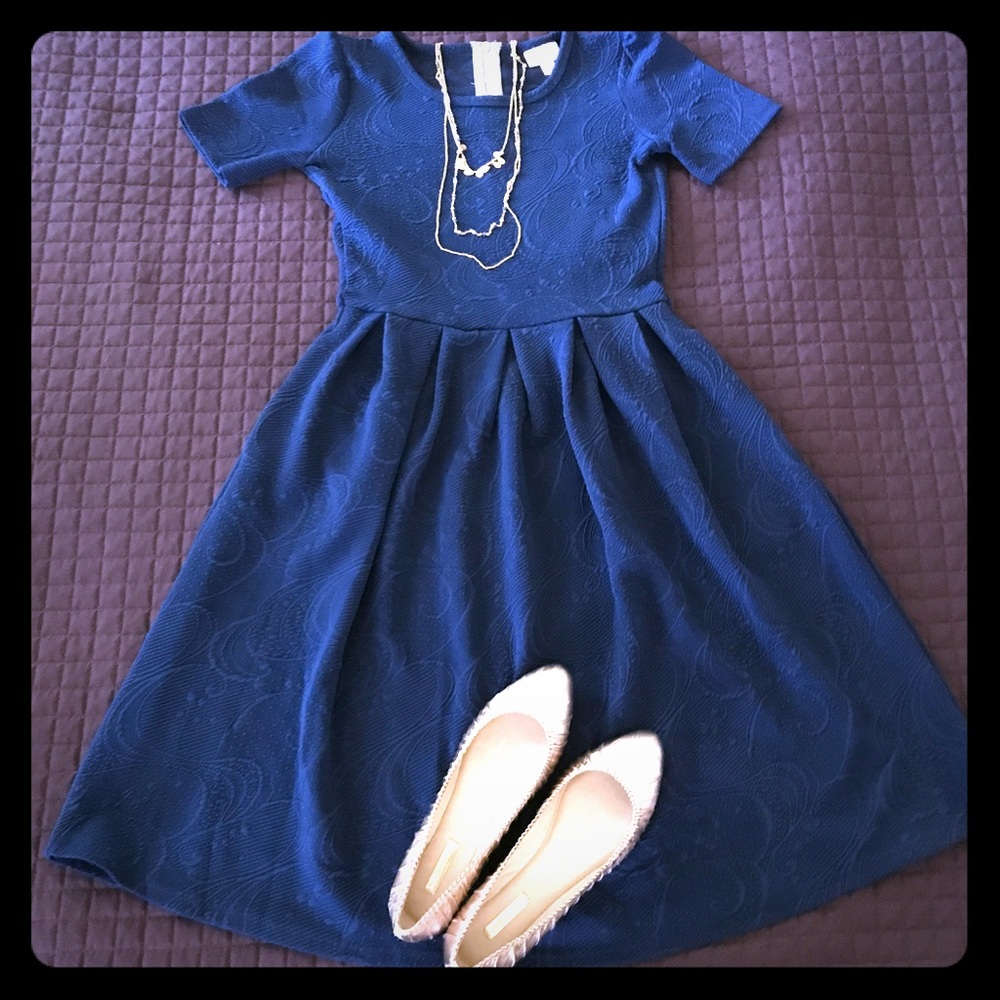 LulaRoe Amelia (S)
